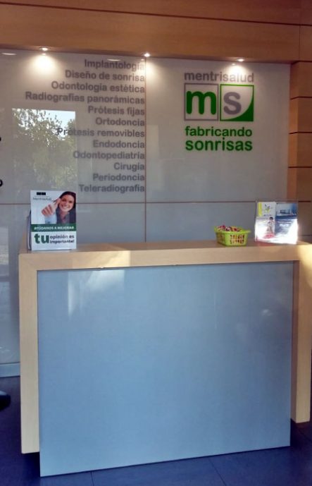 Clínica dental Mentrisalud | Méntrida | Recepción