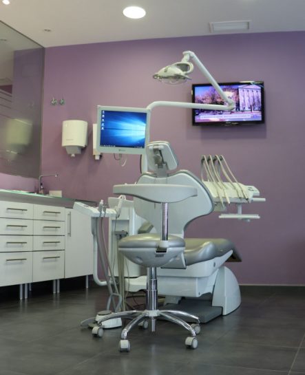 Clínica dental Mentrisalud | Villa del Prado | Gabinete
