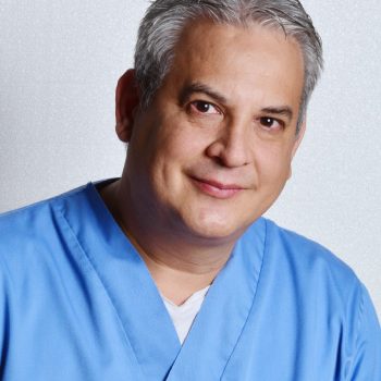 dr-carlos-savignano-clinica-dental-mentrisalud-mentrida-la-torre-de-esteban-hambran-villa-del-prado-el-espinar