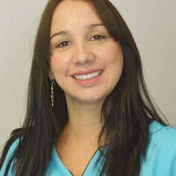 Dra. Lolibeth Díaz Rodríguez, Especialista en Odontopediatría en Clínica Dental Metrisalud